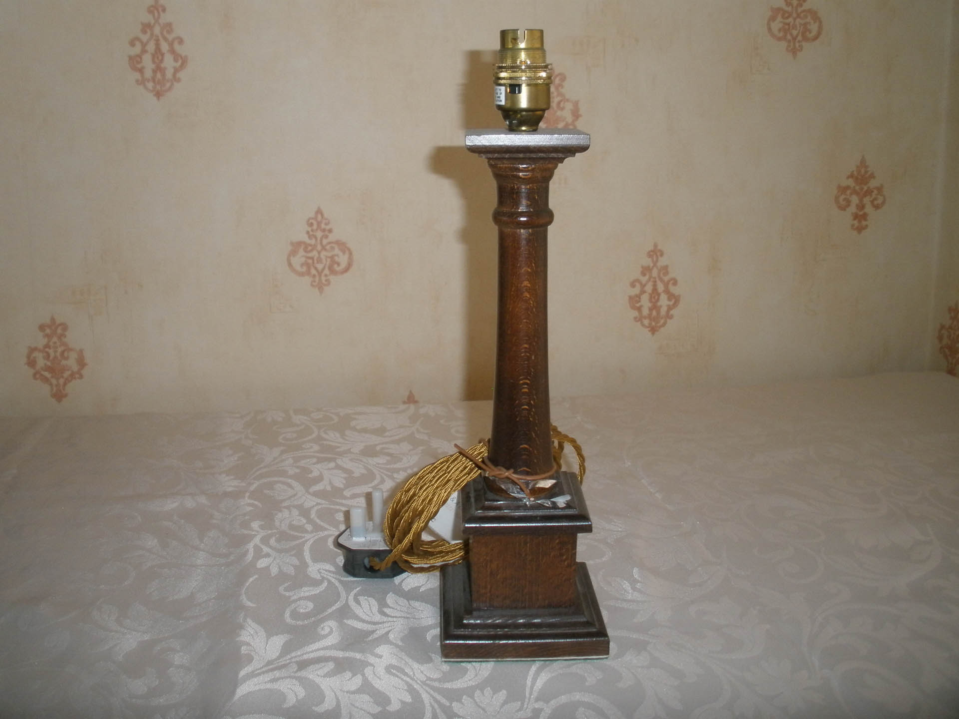 Oak Column Lamp